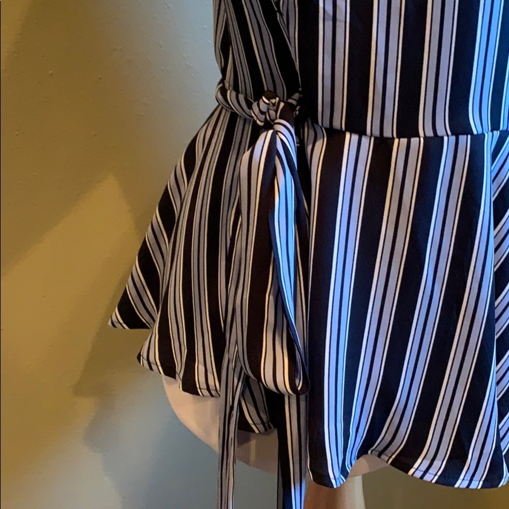 Ann Taylor LOFT Wrap Top - Picture 2 of 8